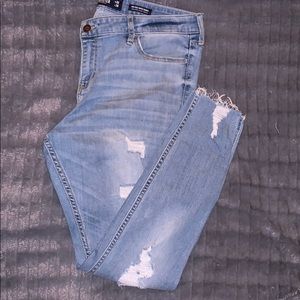 Mid-Rise Super Skinny Jeans